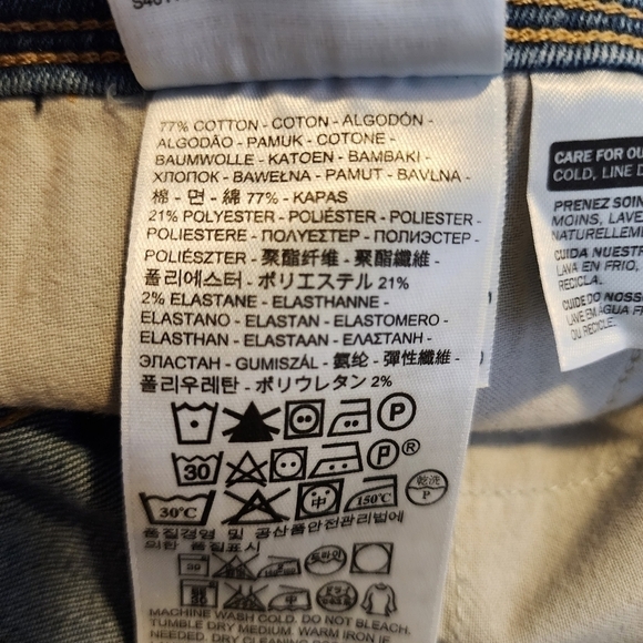 Levi’s Perfectly Slimming 512 Straight Leg Jeans Women's 12 Medium Wash EUC - Picture 9 of 10